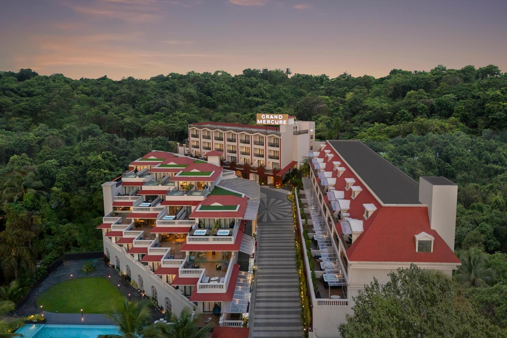 Grand Mercure Goa Candolim - An Accor Hotels Brand ภายนอก รูปภาพ